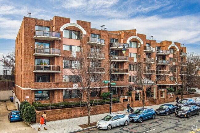 2320 Wisconsin Ave NW - Sheffield Condominiums