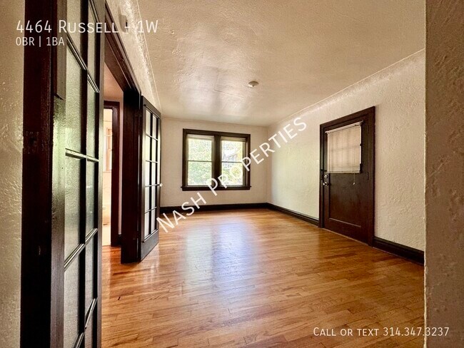 Photo - 4464 Russell-1W Unit 1W