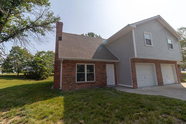 Photo - 1921 Mirtle Grove Ct Townhome