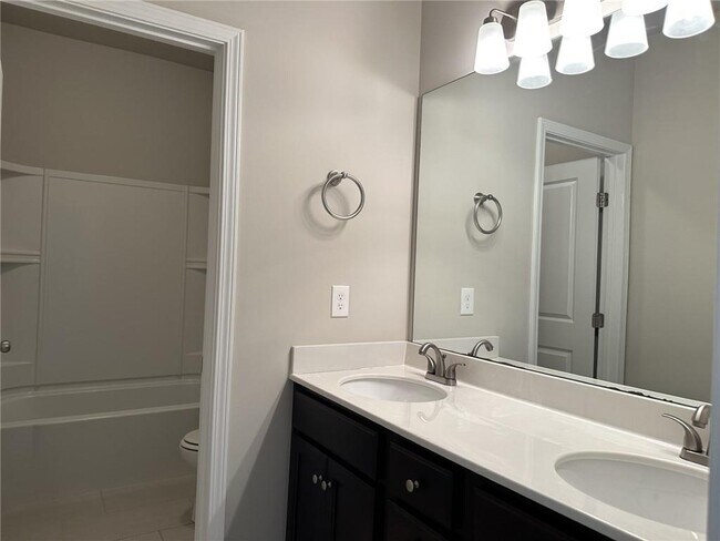 Photo - 2439 Ivy Meadow Ln