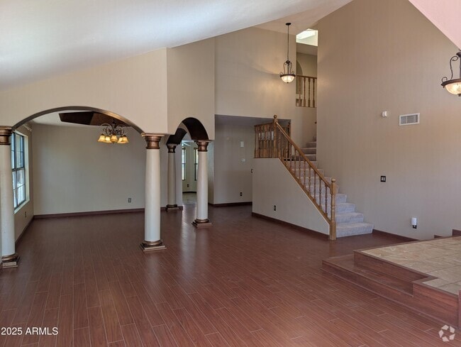 Building Photo - 17014 S 34th St Rental