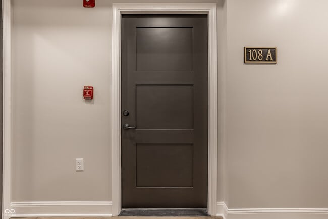 Photo - 108 W Main St Unit A