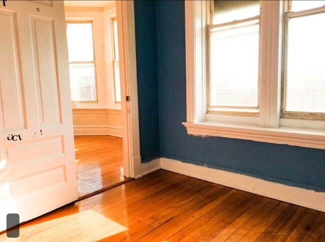 Photo - 3462 W North Ave Unidad 2nd floor