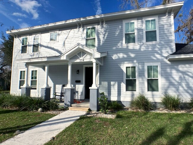 Porter's - New 5 Bedroom, 5 Bathroom House - Porter's - New 5 Bedroom, 5 Bathroom House