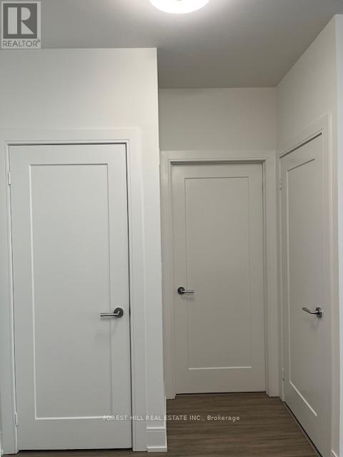 Photo - 310 Tweedsmuir Ave