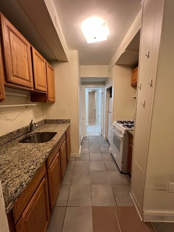 Photo - 187 Winthrop Rd Unidad 187 Winthrop Road