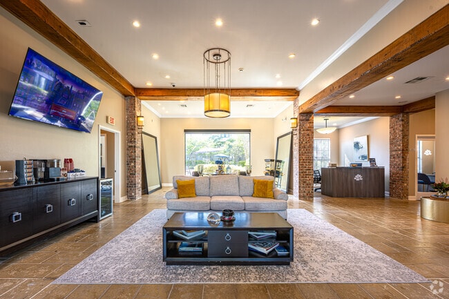 Leasing Office