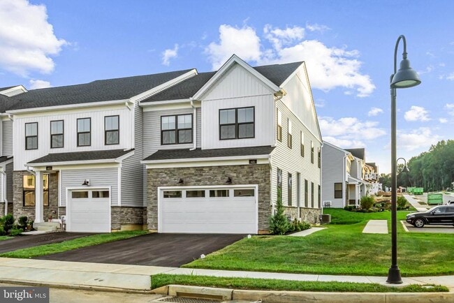 Photo - 315 Gilman St