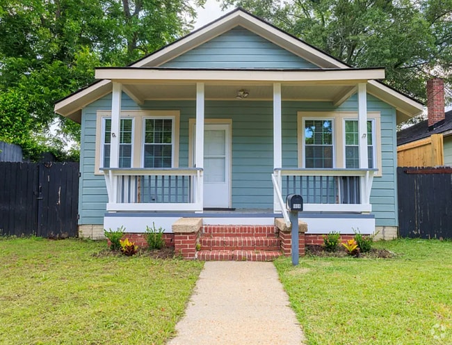 Building Photo - 1808 Success St Rental