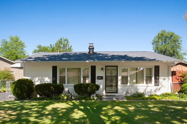 114 McCabe Dr