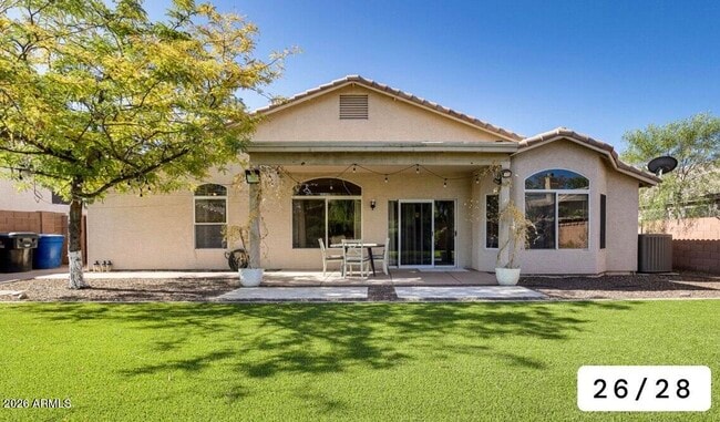 Photo - 686 W Fremont Dr