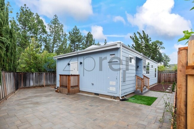 Photo - 10112 Westminster Ct