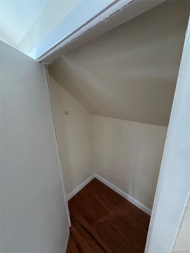 171-30 111th Ave Unit 2nd floor
