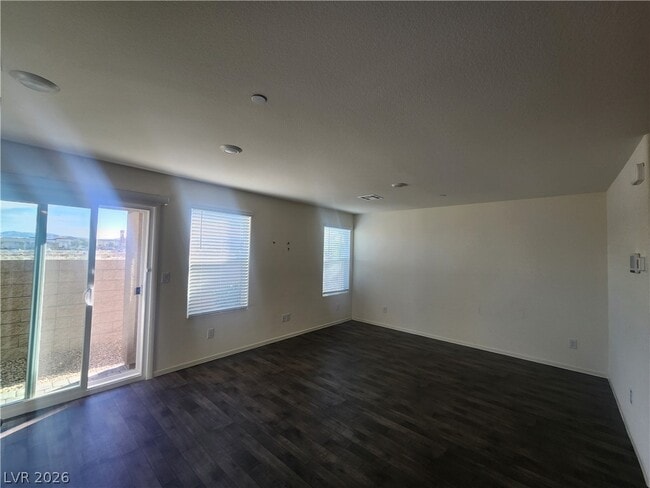 Photo - 7885 Sailor Sam Ave