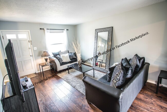 Photo - 8011 E 88th St