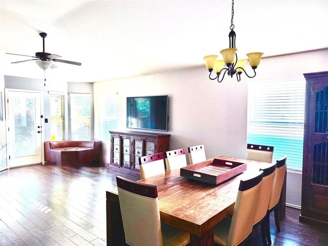 Photo - 2604 Garlic Creek Dr