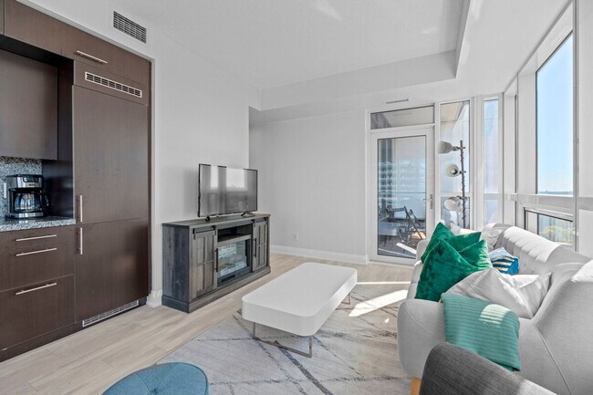 Photo - 2 Anndale Dr Unit SI ID1578200P