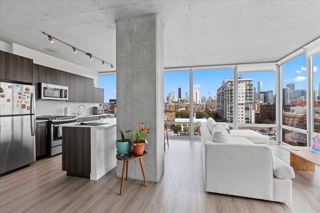 Photo - 728 N Morgan St Unit 709