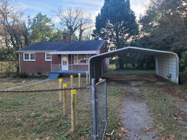 Photo - Southeast Columbia