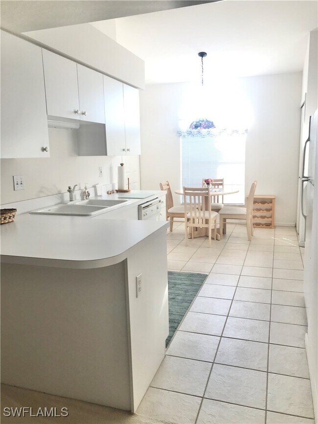 Photo - 28861 Bermuda Lago Ct Unit 301