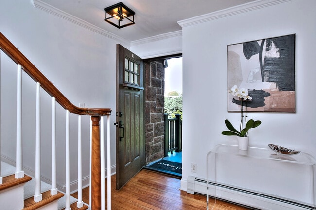 Photo - 24 Mills St