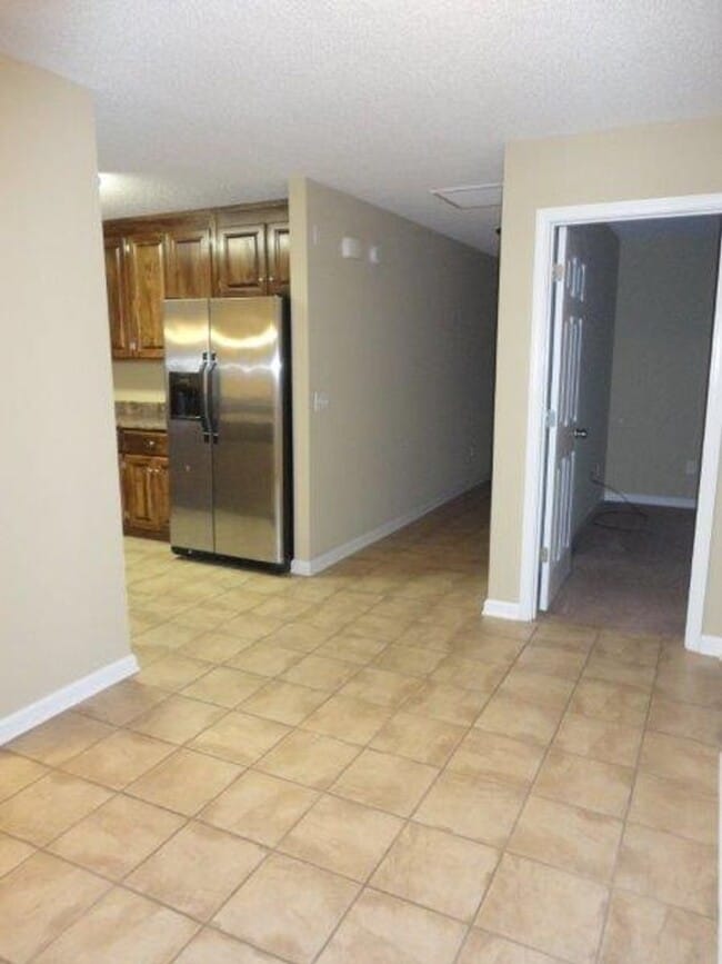 Photo - 138 Jasmine Cir Unit 1