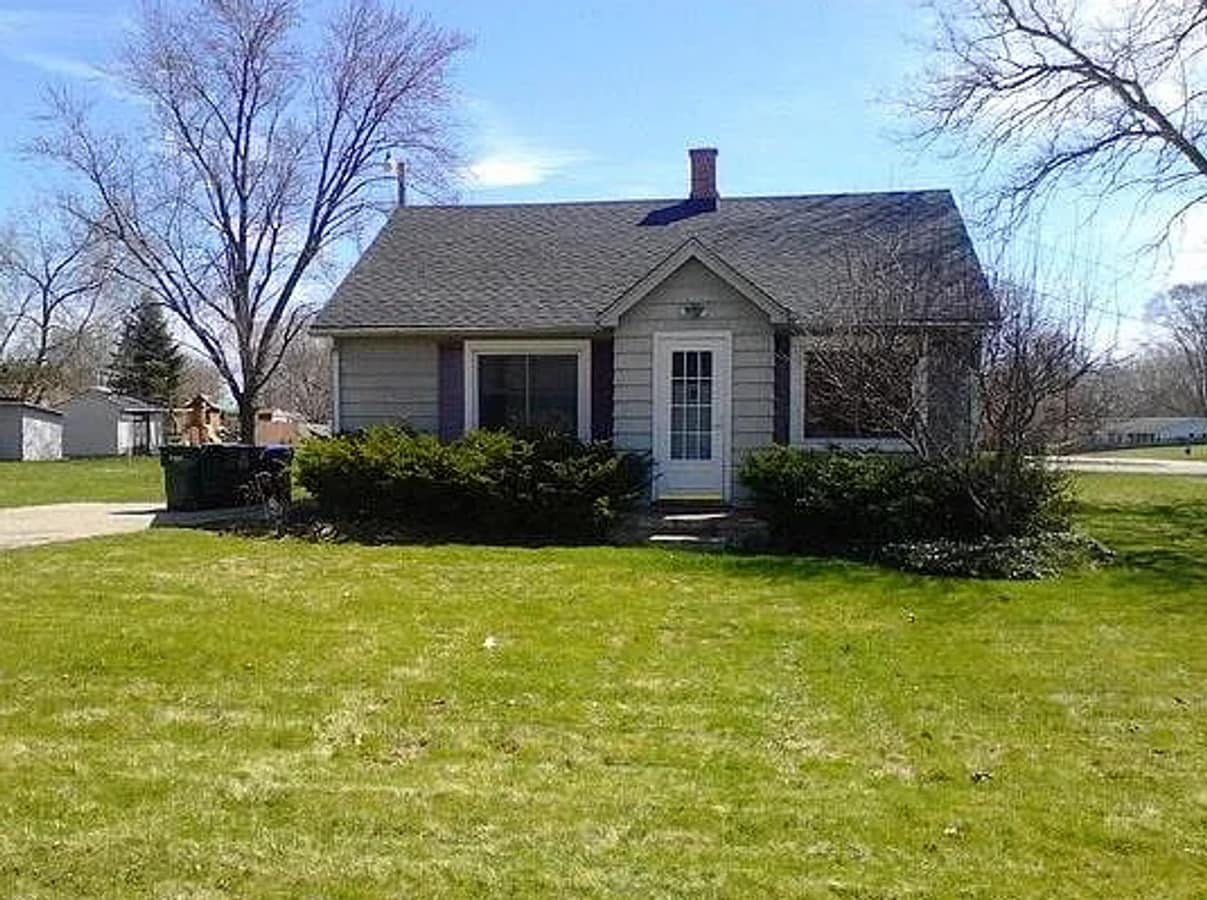 2 Bedroom 1 Bath House in Beach Park - 2 Bedroom 1 Bath House in Beach Park