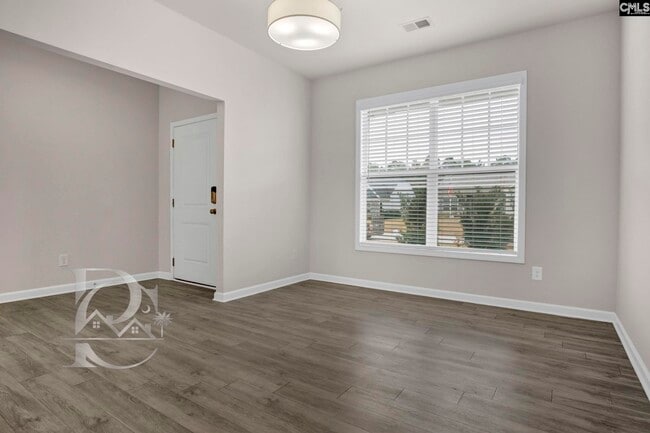 Photo - 807 Spring Cress Dr