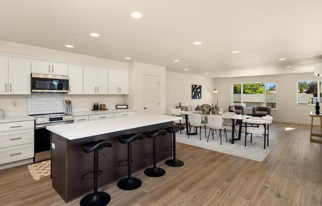 Photo - 6628 52nd Ave W