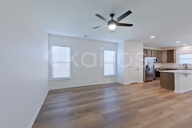 Photo - 113 Hendrix Rd