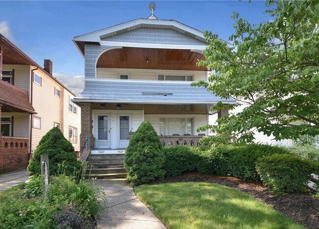 Photo - 15625 Delaware Ave