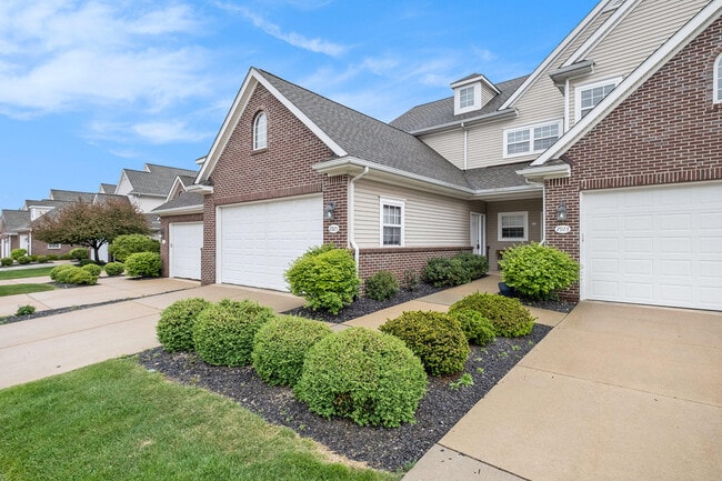 Photo - 2925 N Knightsbridge Cir