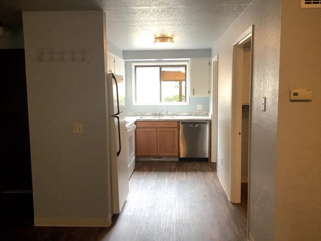 Photo - 2-Bedroom 1 1/2 bathroom townhouse in Springfield