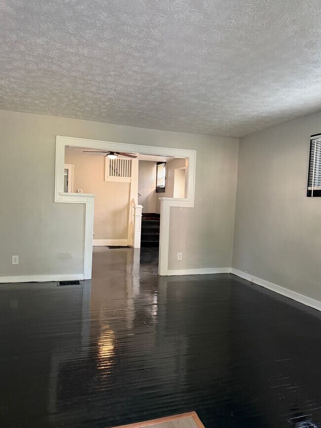 Photo - 810 N Dearborn St Unit 812 N Dearborn St