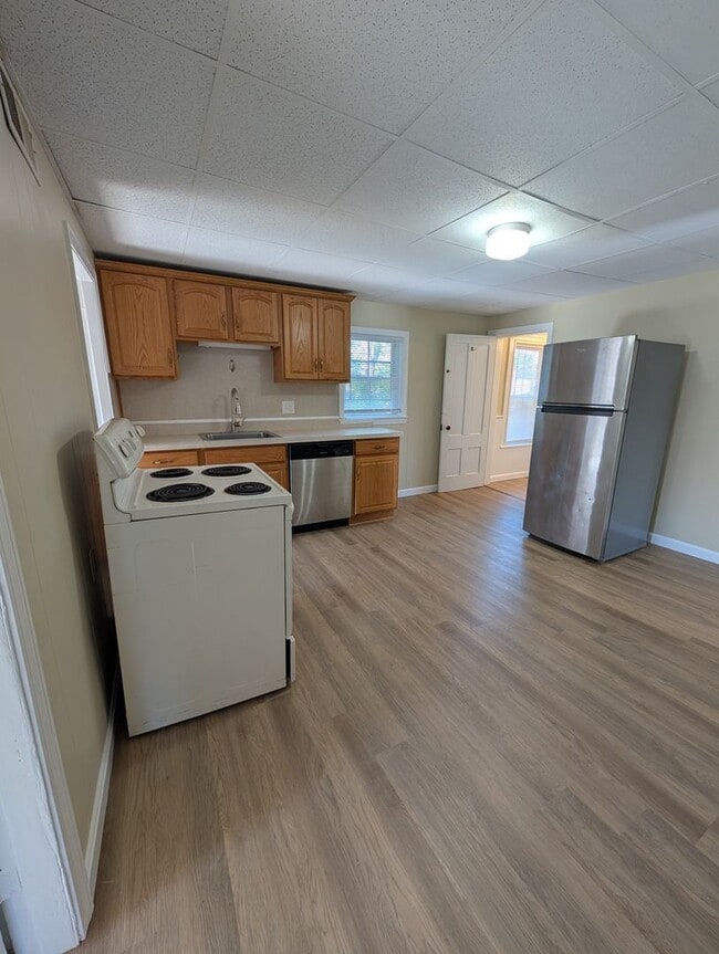 Photo - 20-22 S Main St Unit 2nd Floor