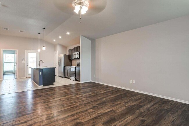 Photo - 14314 Avenue U