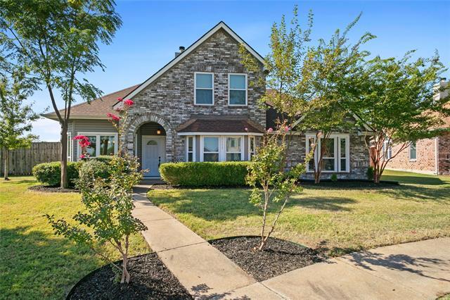 Photo - 2113 Live Oak Dr