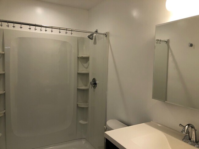 175 Chittenden Ave Unit 1B