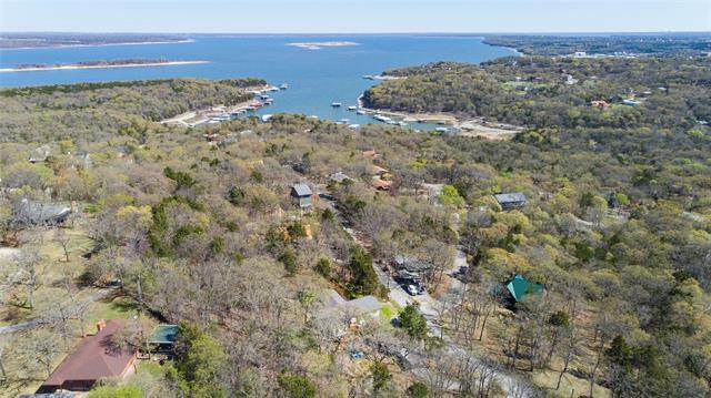 251 Queens Dr