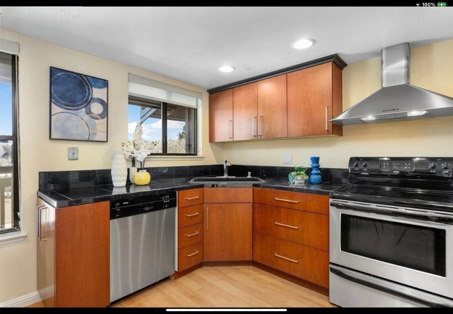 Building Photo - 1676 San Miguel Dr Rental