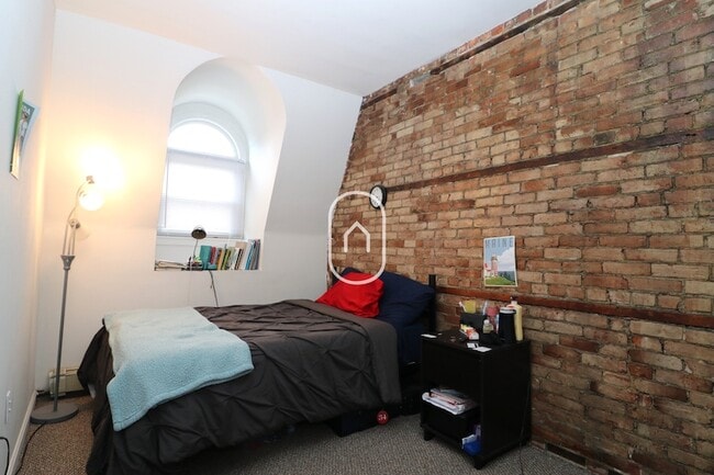 Photo - 177 Northampton St