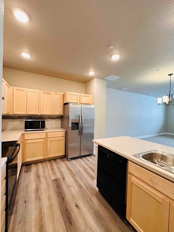 Photo - 6933 4th St Rd