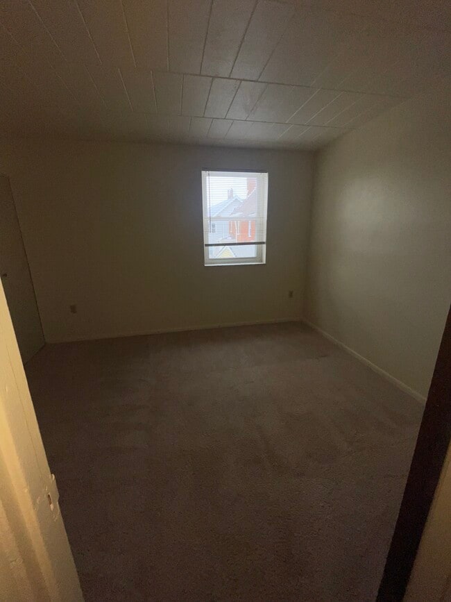 Photo - Bellevue Apartments