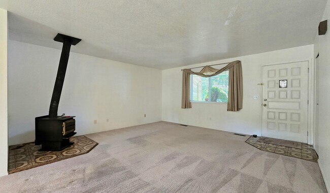 Photo - 9033 244th St SW Unit A