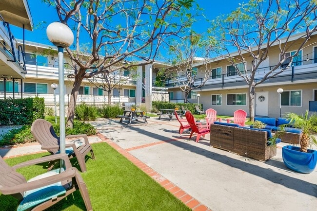 Photo - 3105 W 27th St Unidad 37