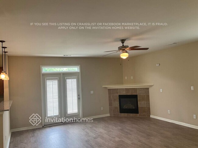 Photo - 765 Stillrock Dr SW