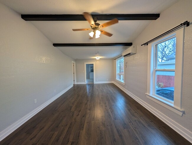 Photo - 2 bedroom 1 bath home *MOVE IN SPECIAL*