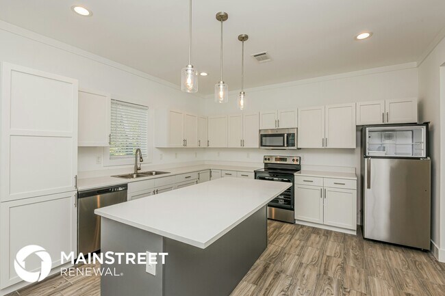 Photo - 1417 Illinois Ave