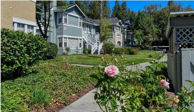 The Gated Community - 2915 N Texas St Unit 214