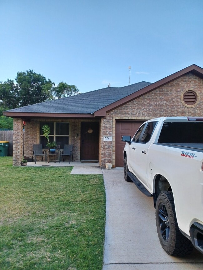 809 Golf Course Rd Unit 1B